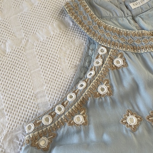 Kalypso Top Size Medium - Picture 9 of 10